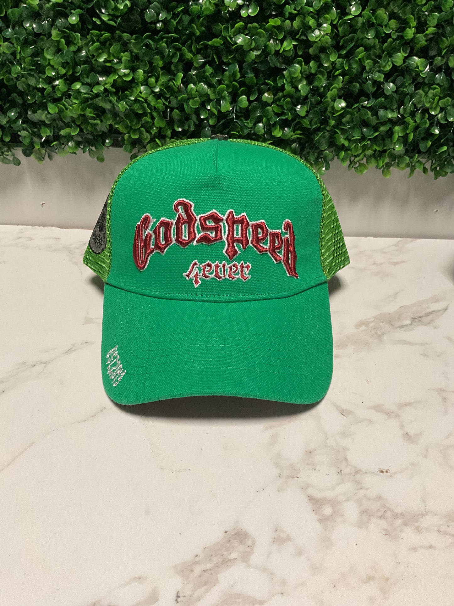 Maroon On Green Gs