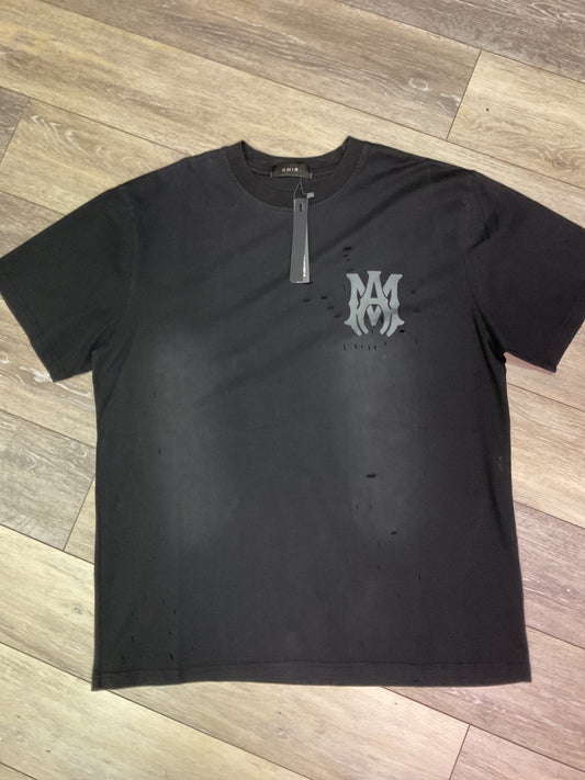 Black tee