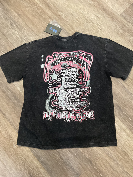 Gray tee shirt