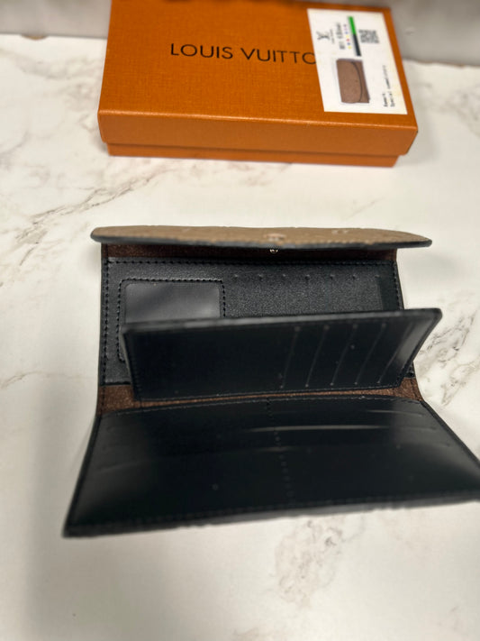 LE Wallet 002