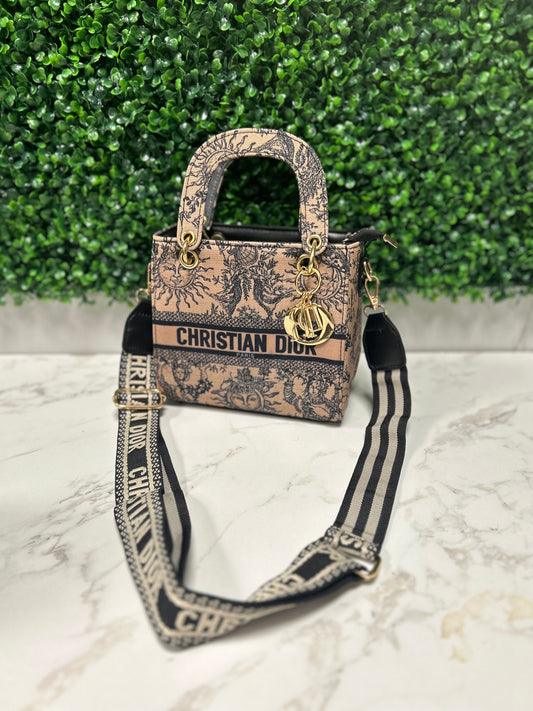 CD BAG 001