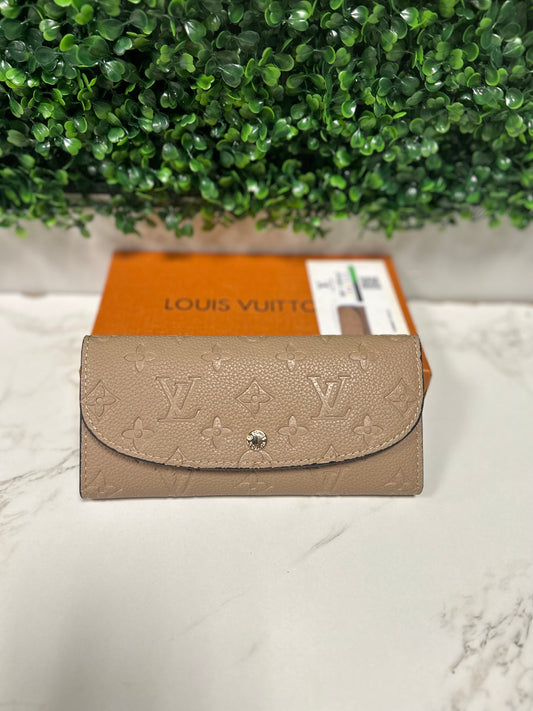LE Wallet 002