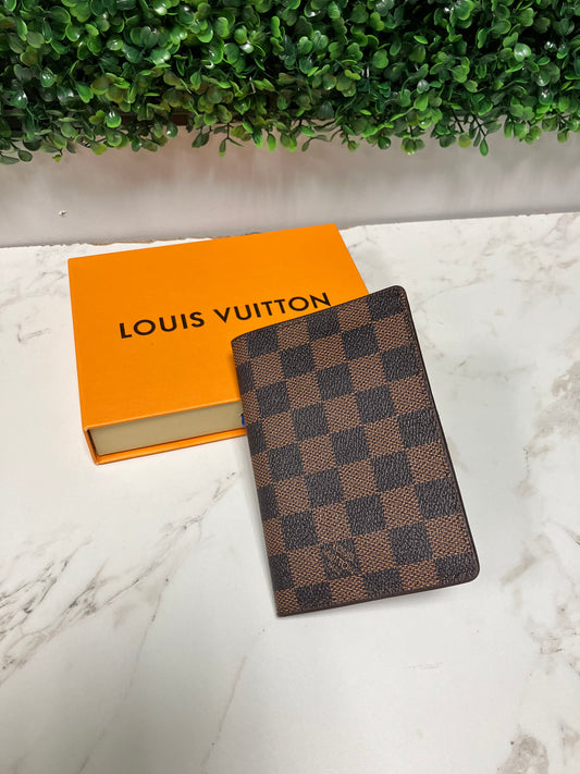 Checkered wallet