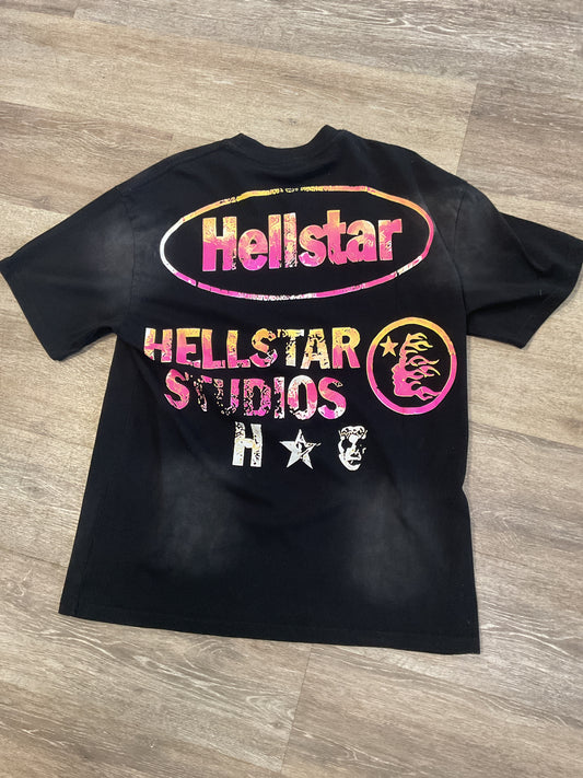 Black / pink tee shirt